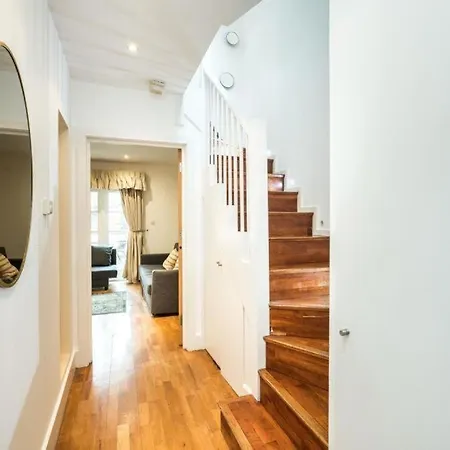 Comfortable Family Villa London Exterior foto