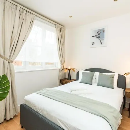 Comfortable Family Villa London Exterior foto
