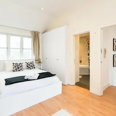 Comfortable Family Villa London Exterior foto