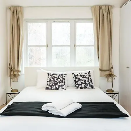 Comfortable Family Villa London Exterior foto