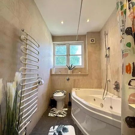 Comfortable Family Villa London Exterior foto